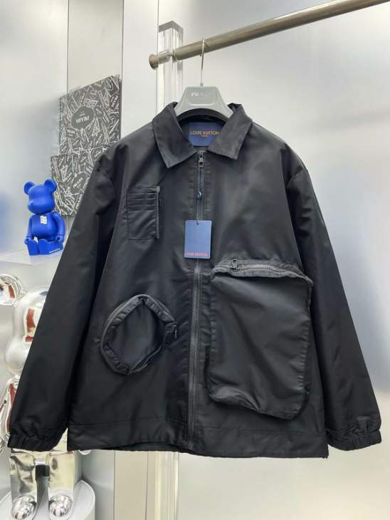 Picture of Louis Vuitton Jackets _SKULVM-3XLxetr7031867